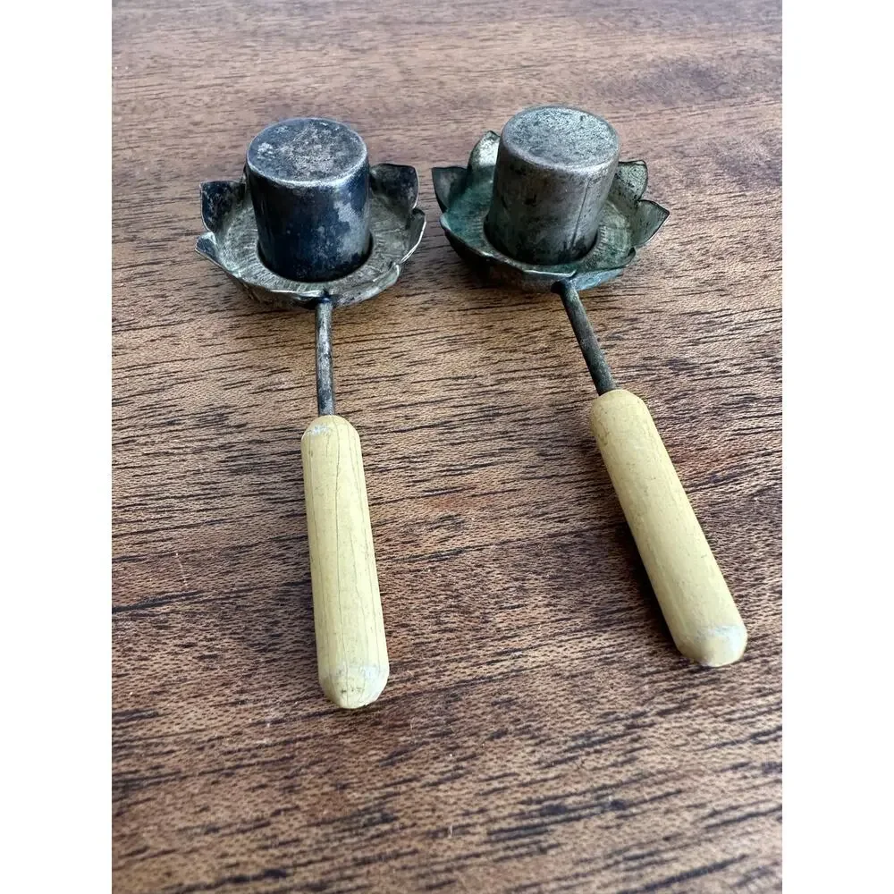 Vintage Silver Pewter Metal Wood Handle Sunflower Salt & Pepper Shakers Patina